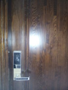 Luxury-tay ho 3-768x1024