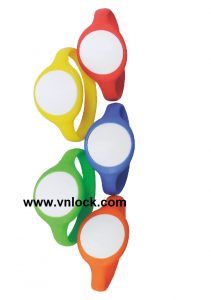 vong silicon deo tay-VN-SM-211x300